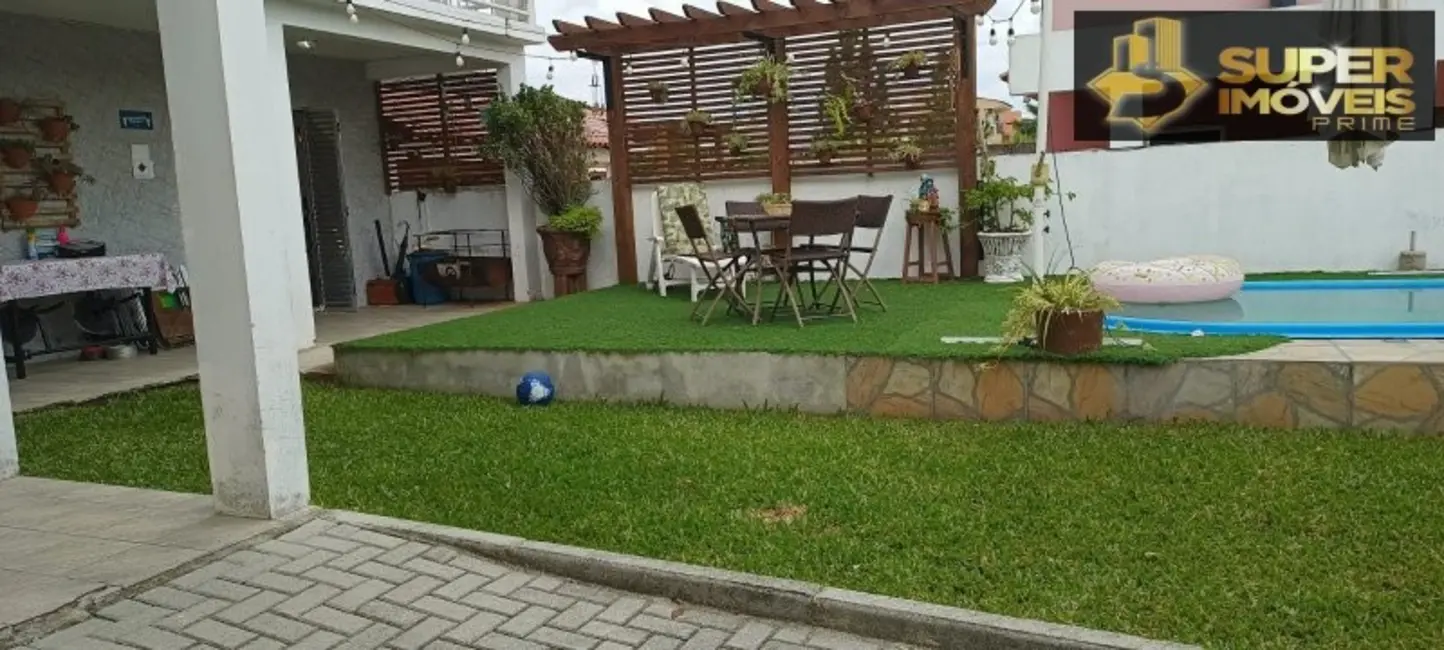 Foto 9 de Casa com 3 quartos à venda, 300m2 em Laranjal, Pelotas - RS