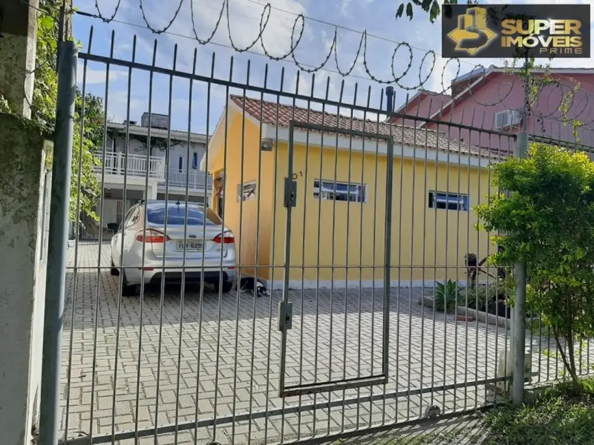 Foto 7 de Casa com 3 quartos à venda, 300m2 em Laranjal, Pelotas - RS