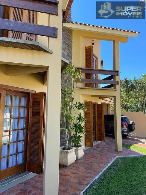 Casa com 4 quartos à venda, 690m2 em Laranjal, Pelotas - RS - imagem 7 Foto 7 de Casa com 4 quartos à venda, 690m2 em Laranjal, Pelotas - RS