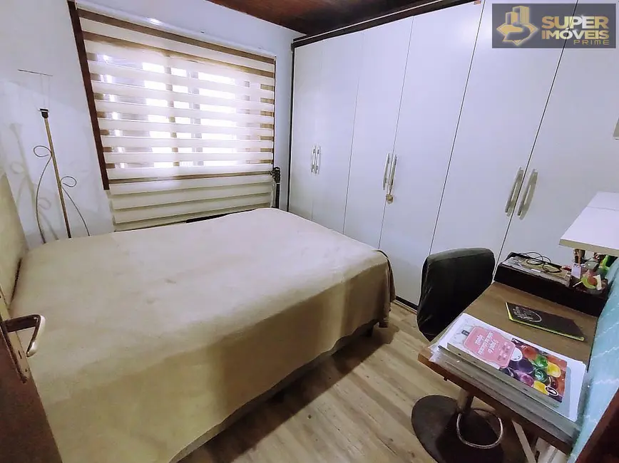 Casa com 2 quartos à venda, 200m2 em Três Vendas, Pelotas - RS - imagem 4 Foto 4 de Casa com 2 quartos à venda, 200m2 em Três Vendas, Pelotas - RS