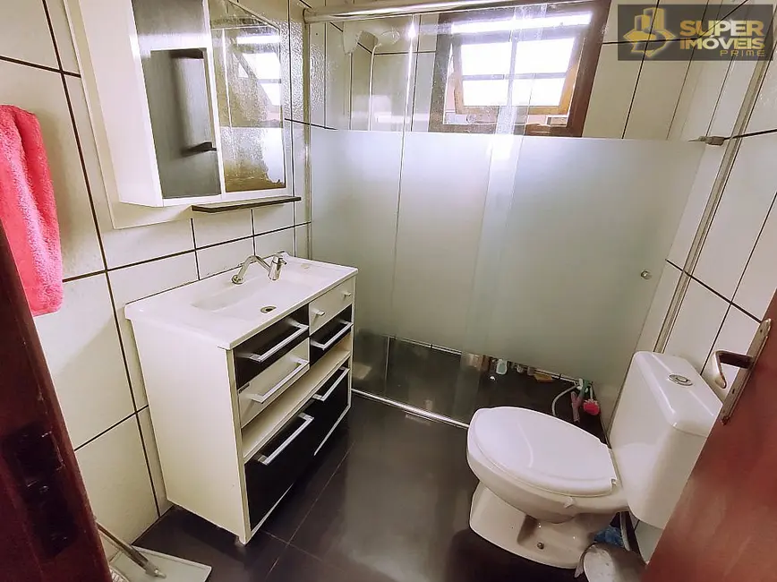 Casa com 2 quartos à venda, 200m2 em Três Vendas, Pelotas - RS - imagem 9 Foto 9 de Casa com 2 quartos à venda, 200m2 em Três Vendas, Pelotas - RS
