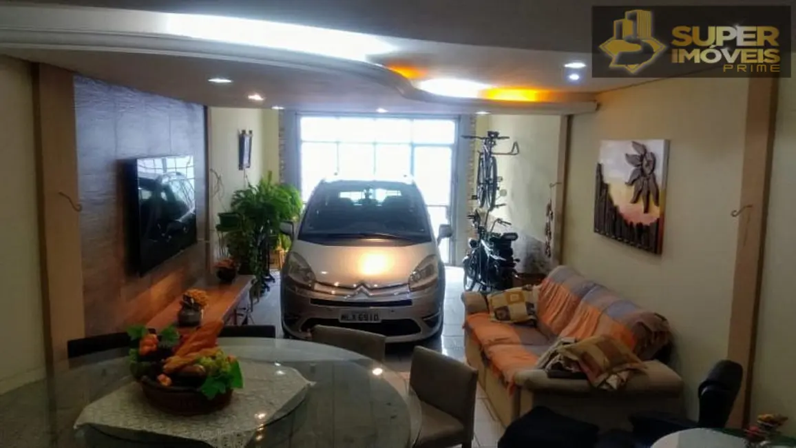 Casa com 2 quartos à venda, 185m2 em Fragata, Pelotas - RS - imagem 4 Foto 4 de Casa com 2 quartos à venda, 185m2 em Fragata, Pelotas - RS