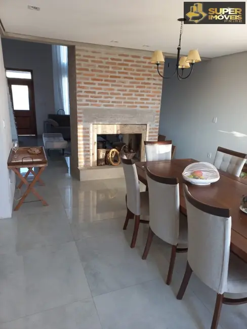 Foto 8 de Casa com 3 quartos à venda, 400m2 em Laranjal, Pelotas - RS