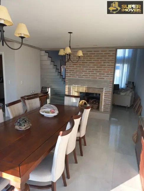 Foto 7 de Casa com 3 quartos à venda, 400m2 em Laranjal, Pelotas - RS