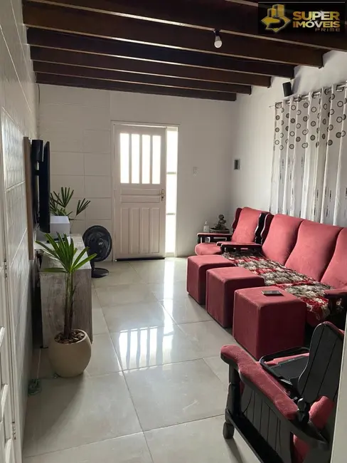 Foto 1 de Casa com 2 quartos à venda, 195m2 em Areal, Pelotas - RS
