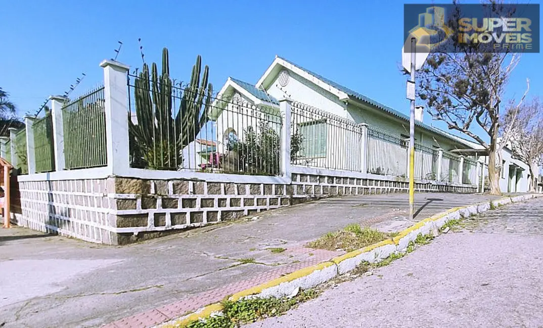 Casa com 4 quartos à venda, 625m2 em Areal, Pelotas - RS - imagem 2 Foto 2 de Casa com 4 quartos à venda, 625m2 em Areal, Pelotas - RS