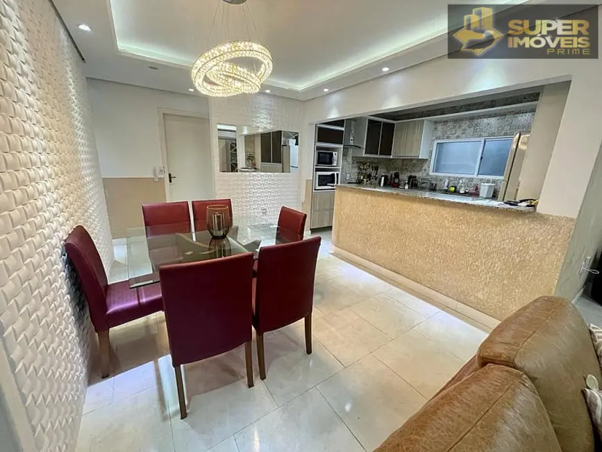 Foto 4 de Casa com 3 quartos à venda, 360m2 em Laranjal, Pelotas - RS