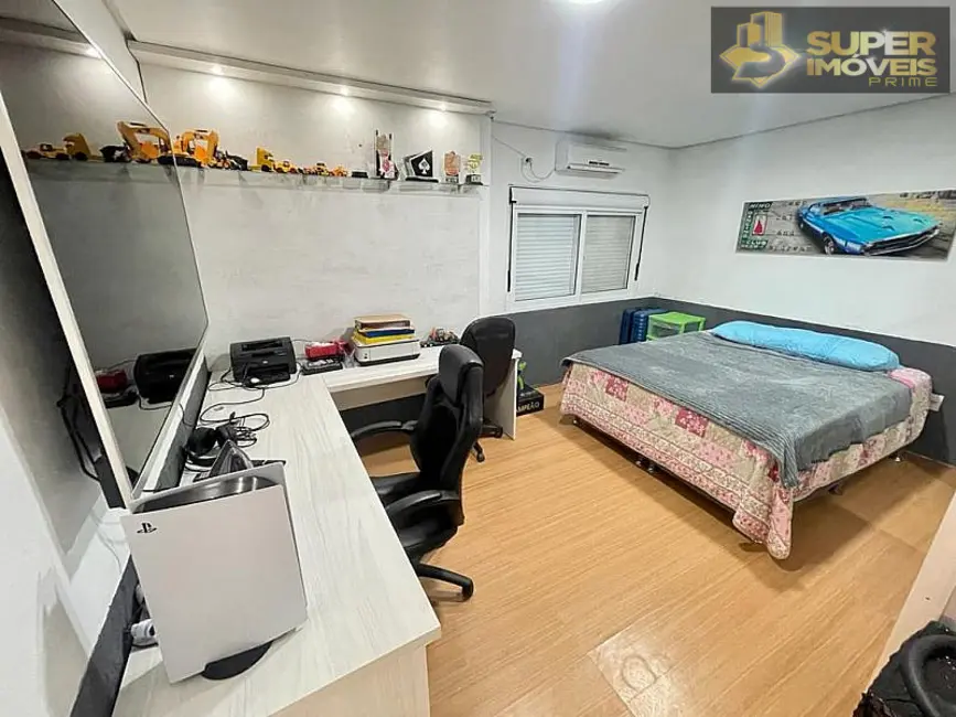 Foto 7 de Casa com 3 quartos à venda, 360m2 em Laranjal, Pelotas - RS