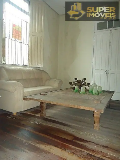 Casa com 3 quartos à venda, 260m2 em Centro, Pelotas - RS - imagem 8 Foto 8 de Casa com 3 quartos à venda, 260m2 em Centro, Pelotas - RS
