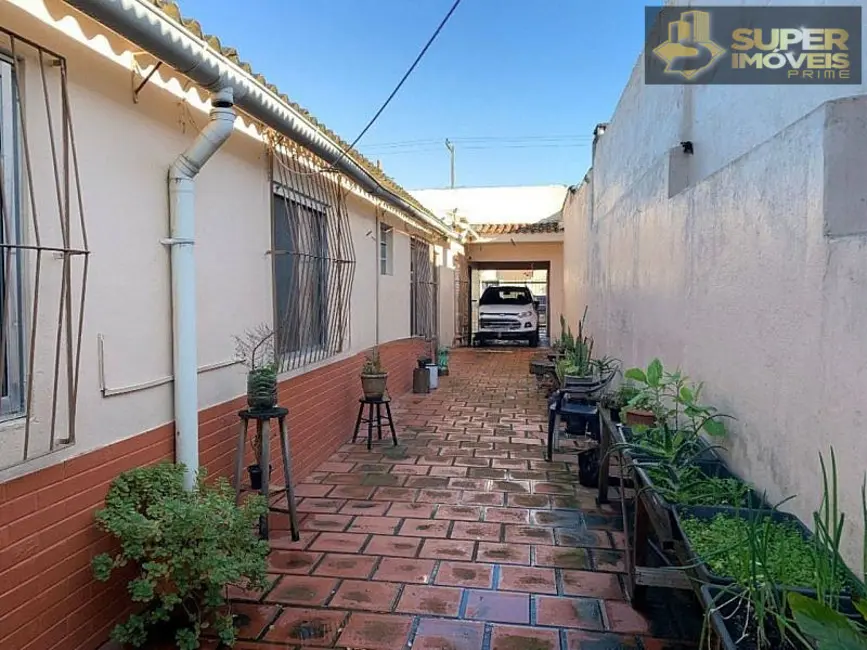 Casa com 3 quartos à venda, 263m2 em Fragata, Pelotas - RS - imagem 2 Foto 2 de Casa com 3 quartos à venda, 263m2 em Fragata, Pelotas - RS
