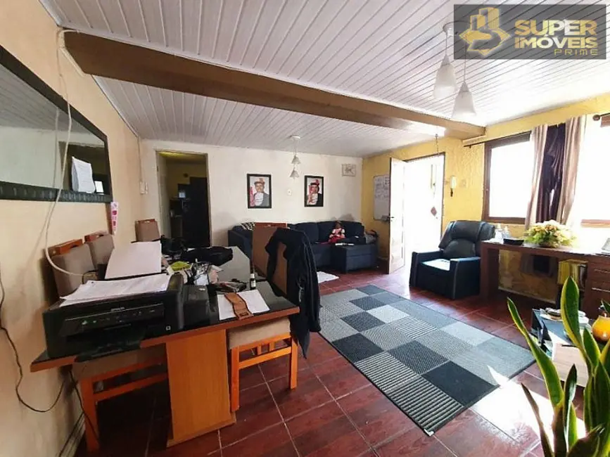 Casa com 3 quartos à venda, 263m2 em Fragata, Pelotas - RS - imagem 9 Foto 9 de Casa com 3 quartos à venda, 263m2 em Fragata, Pelotas - RS