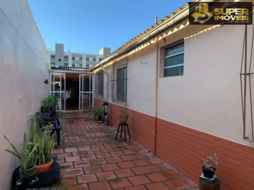 Foto 3 de Casa com 3 quartos à venda, 263m2 em Fragata, Pelotas - RS