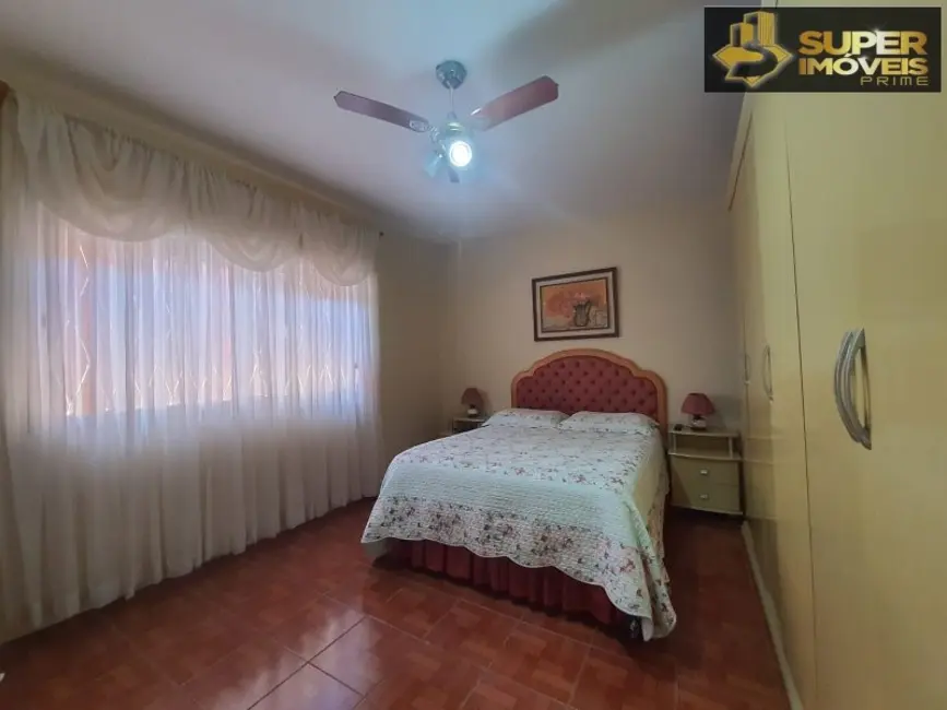 Foto 6 de Casa com 4 quartos à venda, 340m2 em Três Vendas, Pelotas - RS
