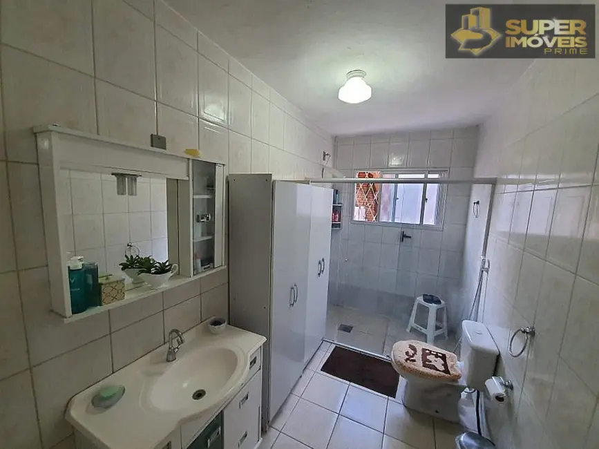 Casa com 4 quartos à venda, 340m2 em Três Vendas, Pelotas - RS - imagem 9 Foto 9 de Casa com 4 quartos à venda, 340m2 em Três Vendas, Pelotas - RS