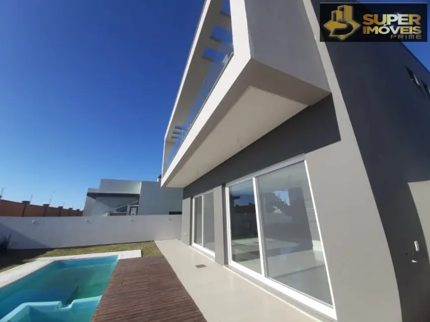 Foto 3 de Casa com 3 quartos à venda, 400m2 em Laranjal, Pelotas - RS