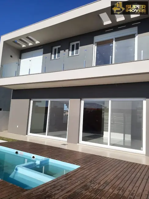 Foto 6 de Casa com 3 quartos à venda, 400m2 em Laranjal, Pelotas - RS