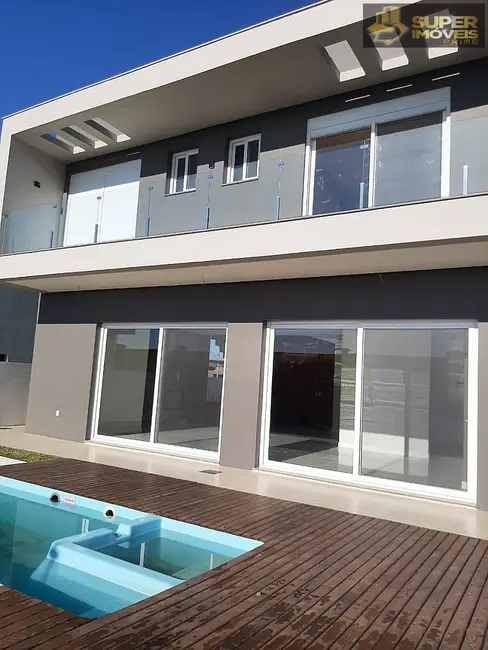 Foto 7 de Casa com 3 quartos à venda, 400m2 em Laranjal, Pelotas - RS