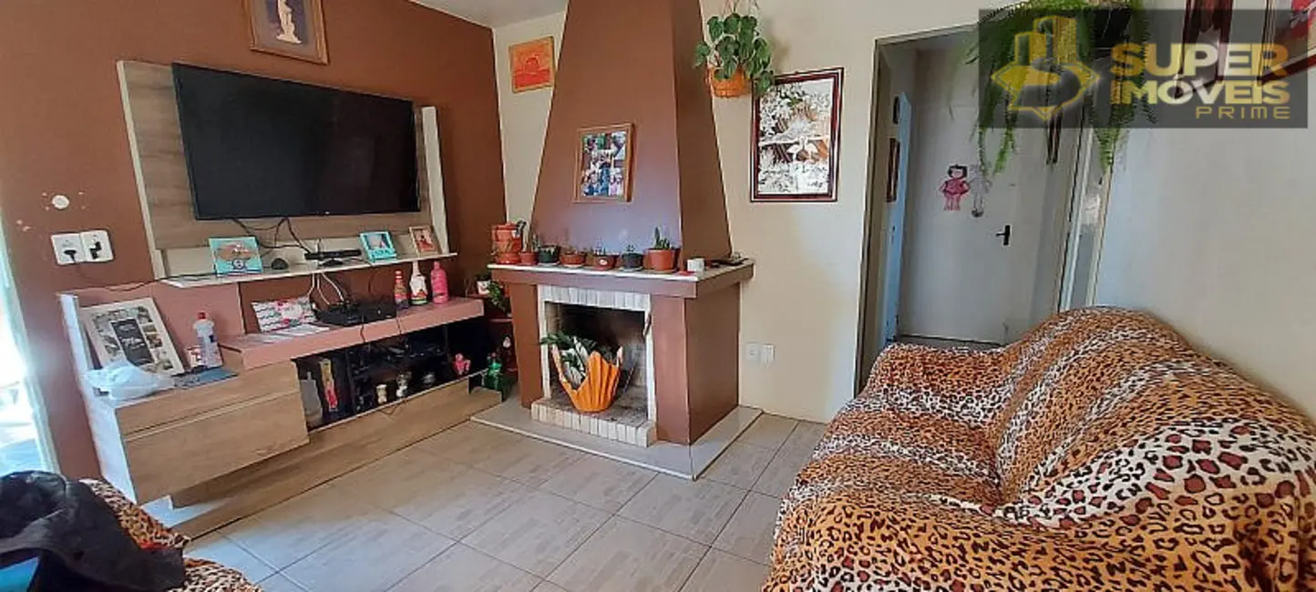 Foto 1 de Casa com 3 quartos à venda, 300m2 em Areal, Pelotas - RS