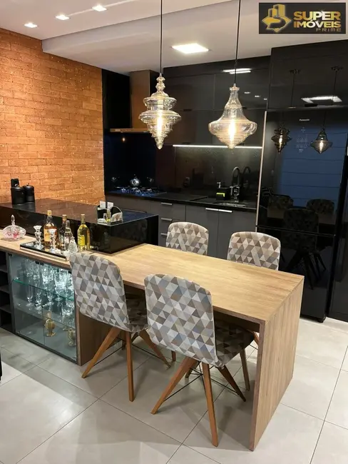 Apartamento com 1 quarto à venda, 56m2 em Centro, Pelotas - RS - imagem 4 Foto 4 de Apartamento com 1 quarto à venda, 56m2 em Centro, Pelotas - RS