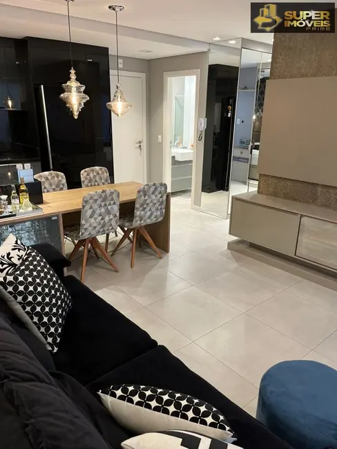 Apartamento com 1 quarto à venda, 56m2 em Centro, Pelotas - RS - imagem 3 Foto 3 de Apartamento com 1 quarto à venda, 56m2 em Centro, Pelotas - RS