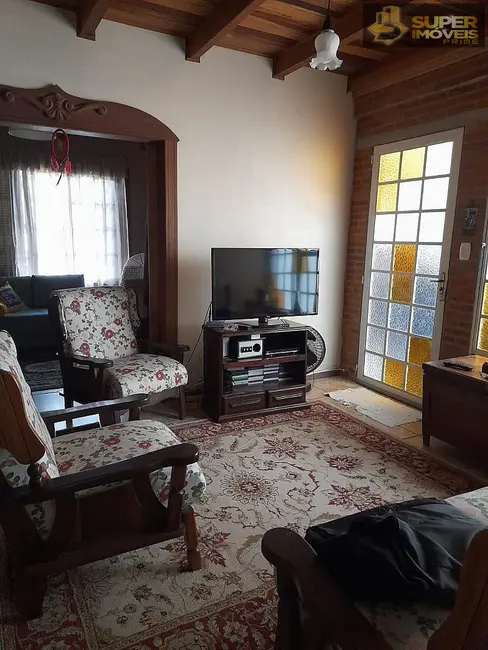 Foto 5 de Casa com 4 quartos à venda, 200m2 em Três Vendas, Pelotas - RS