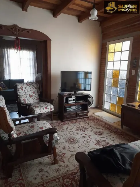 Foto 5 de Casa com 4 quartos à venda, 200m2 em Três Vendas, Pelotas - RS