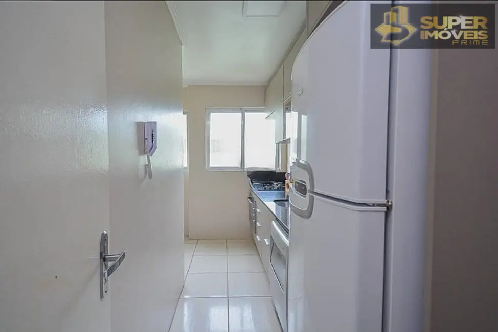 Apartamento com 2 quartos à venda, 57m2 em Centro, Pelotas - RS - imagem 4 Foto 4 de Apartamento com 2 quartos à venda, 57m2 em Centro, Pelotas - RS