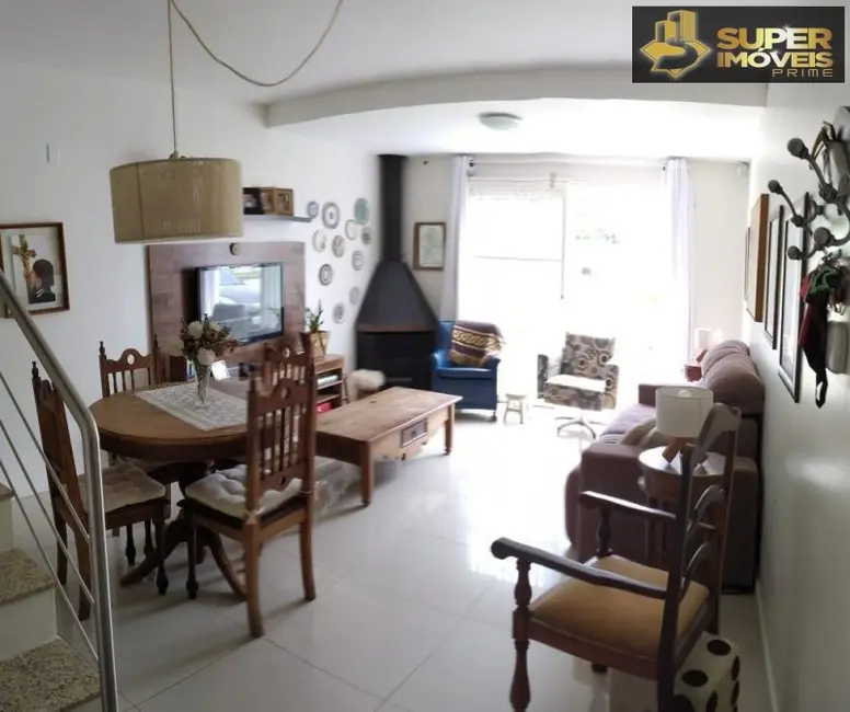 Casa de Condomínio com 3 quartos à venda, 248m2 em Areal, Pelotas - RS - imagem 4 Foto 4 de Casa de Condomínio com 3 quartos à venda, 248m2 em Areal, Pelotas - RS