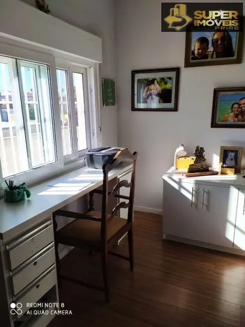 Casa de Condomínio com 3 quartos à venda, 248m2 em Areal, Pelotas - RS - imagem 7 Foto 7 de Casa de Condomínio com 3 quartos à venda, 248m2 em Areal, Pelotas - RS
