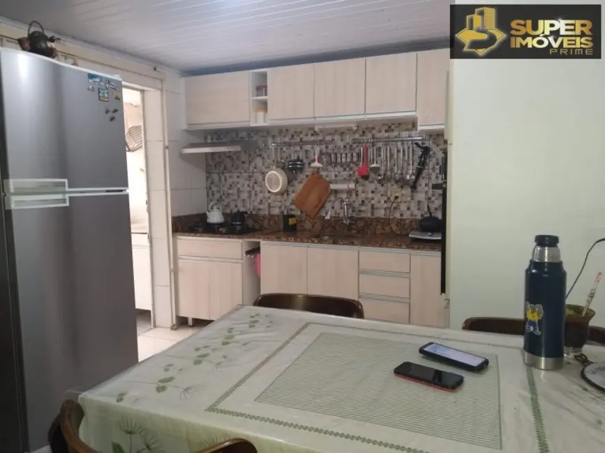 Foto 7 de Casa com 2 quartos à venda, 145m2 em Centro, Pelotas - RS