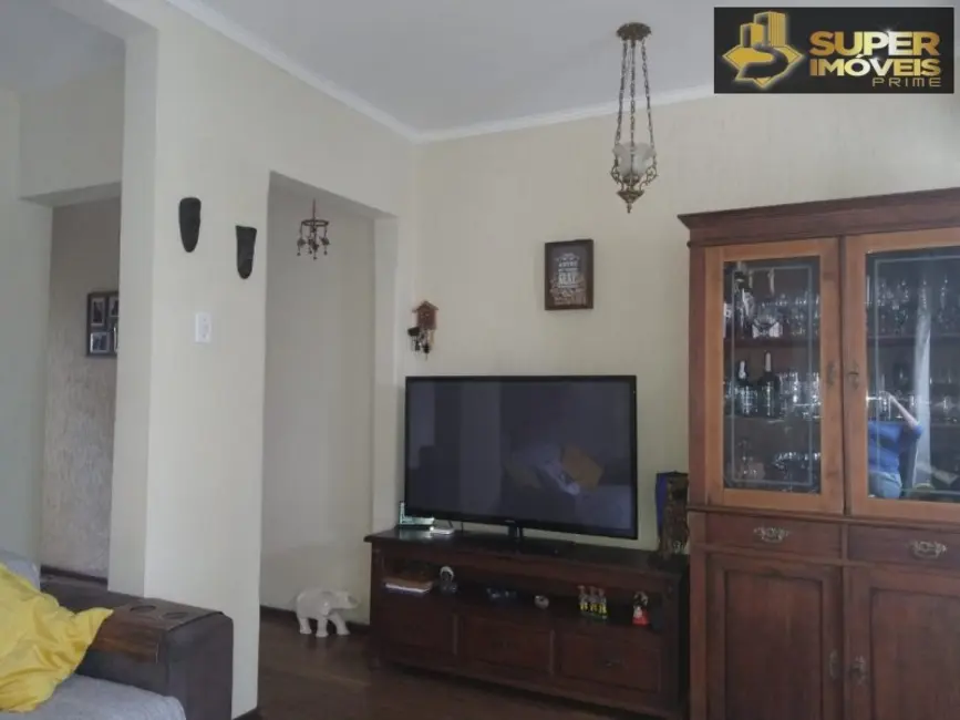 Foto 4 de Casa com 2 quartos à venda, 145m2 em Centro, Pelotas - RS