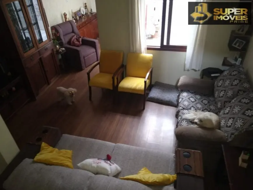 Foto 3 de Casa com 2 quartos à venda, 145m2 em Centro, Pelotas - RS