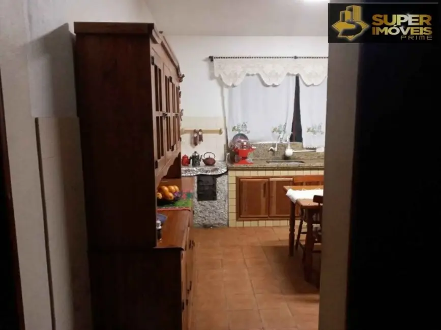 Foto 4 de Casa com 4 quartos à venda, 312m2 em Três Vendas, Pelotas - RS