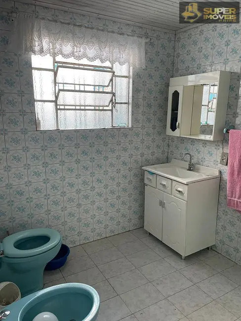Casa com 2 quartos à venda, 300m2 em Centro, Pelotas - RS - imagem 9 Foto 9 de Casa com 2 quartos à venda, 300m2 em Centro, Pelotas - RS
