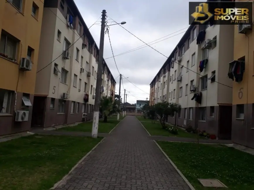 Foto 1 de Apartamento com 2 quartos à venda, 47m2 em Fragata, Pelotas - RS