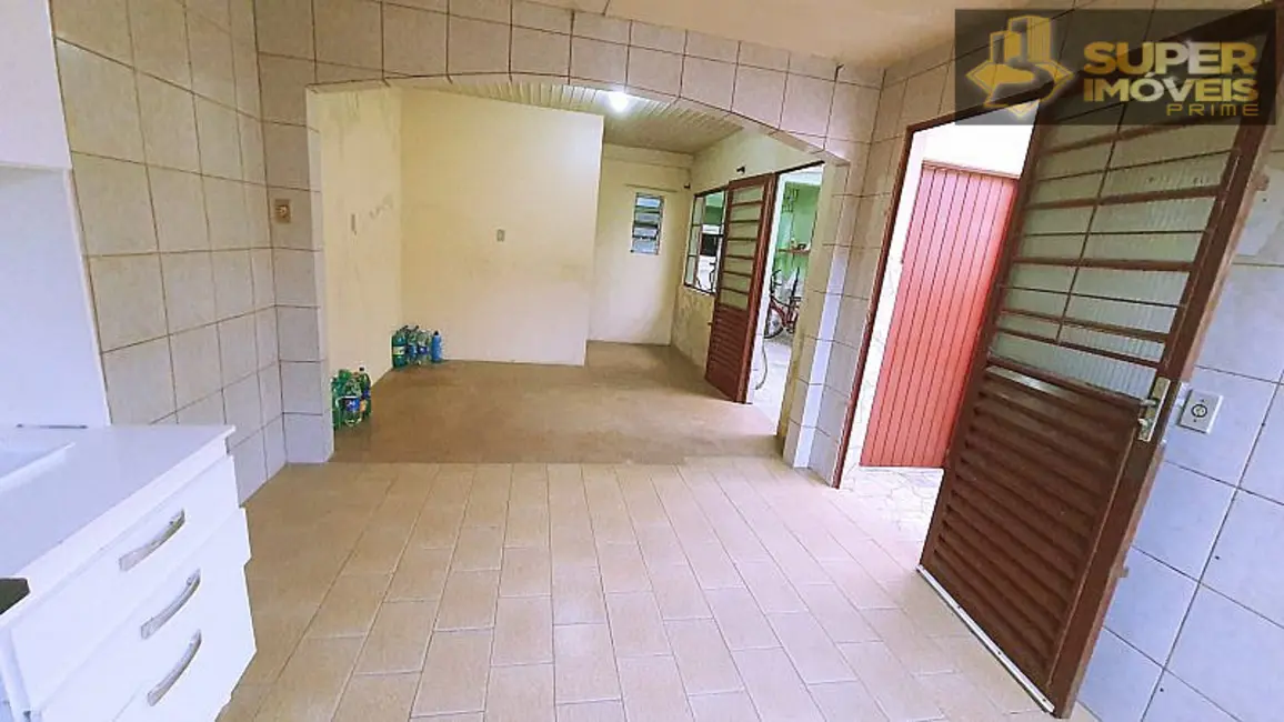 Foto 4 de Casa com 2 quartos à venda, 155m2 em Fragata, Pelotas - RS