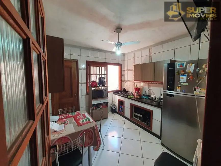 Foto 6 de Casa com 4 quartos à venda, 222m2 em Areal, Pelotas - RS