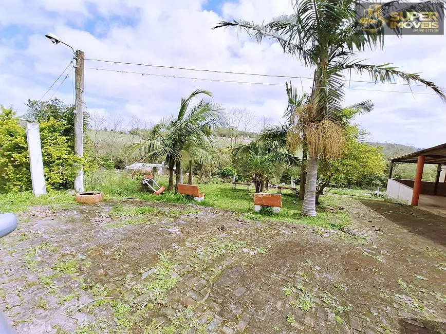 Foto 1 de Chácara com 3 quartos à venda, 30000m2 em Pelotas - RS