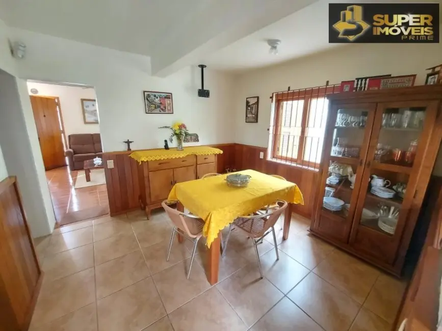 Foto 3 de Casa com 2 quartos à venda, 208m2 em Laranjal, Pelotas - RS