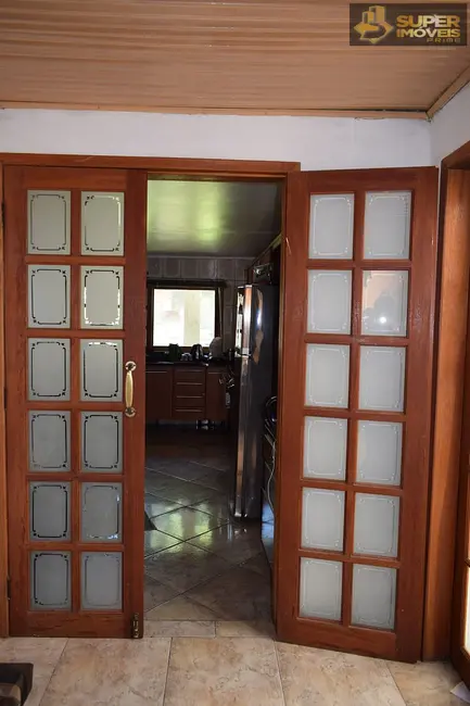 Foto 4 de Casa com 4 quartos à venda, 450m2 em Areal, Pelotas - RS