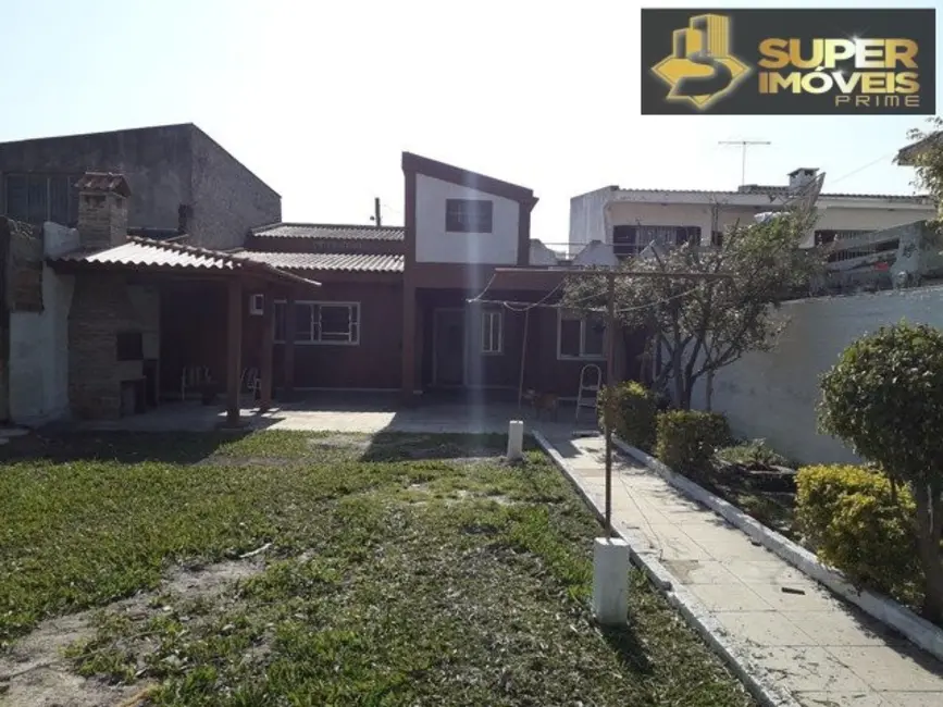 Foto 2 de Casa com 2 quartos à venda, 330m2 em Três Vendas, Pelotas - RS