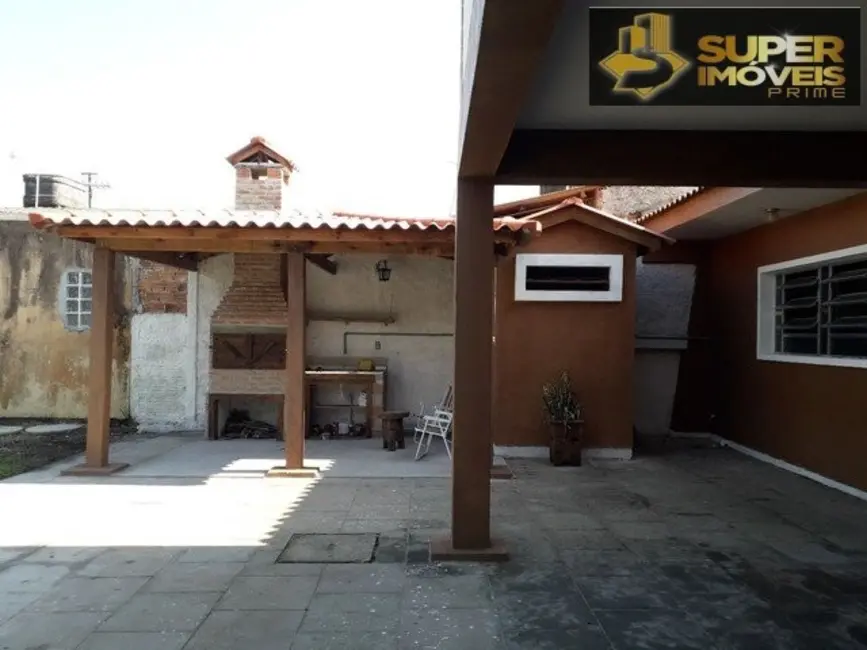 Foto 3 de Casa com 2 quartos à venda, 330m2 em Três Vendas, Pelotas - RS