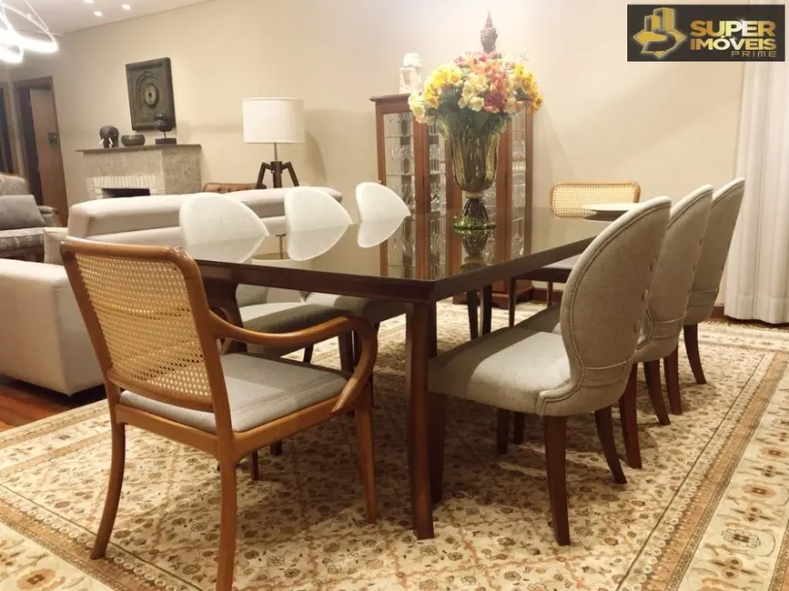 Foto 3 de Casa com 4 quartos à venda, 864m2 em Centro, Pelotas - RS