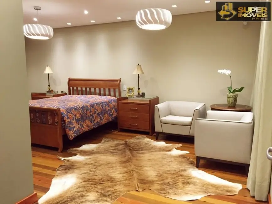 Foto 8 de Casa com 4 quartos à venda, 864m2 em Centro, Pelotas - RS