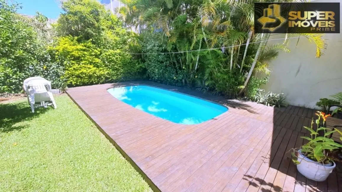 Foto 2 de Casa com 3 quartos à venda, 315m2 em Centro, Pelotas - RS