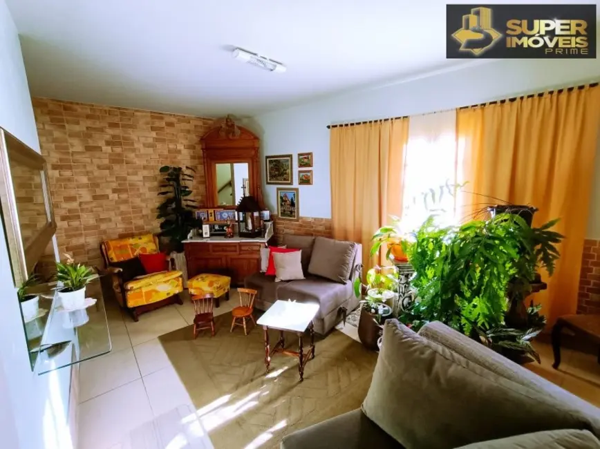 Foto 2 de Casa com 4 quartos à venda, 344m2 em Centro, Pelotas - RS