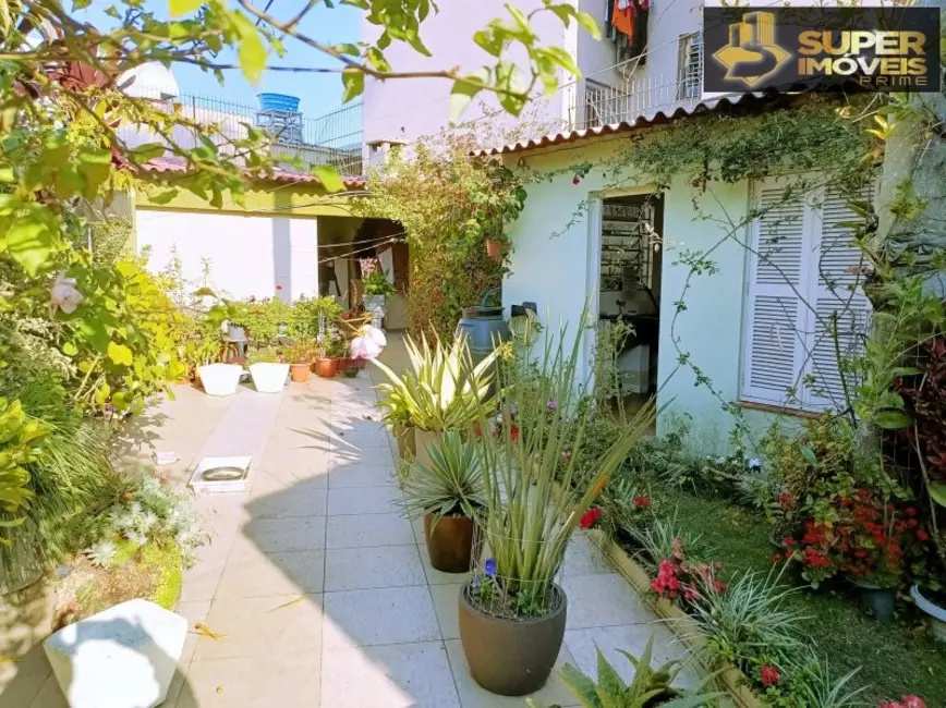 Foto 8 de Casa com 4 quartos à venda, 344m2 em Centro, Pelotas - RS