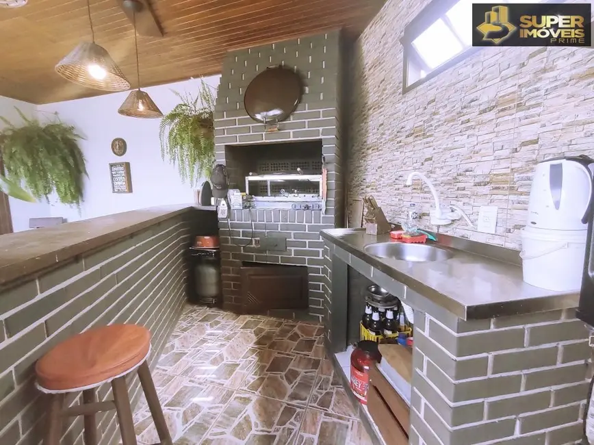 Foto 3 de Casa com 5 quartos à venda, 256m2 em Três Vendas, Pelotas - RS