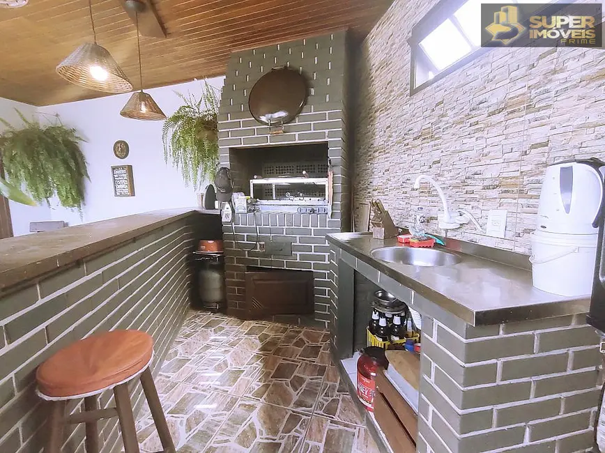 Foto 3 de Casa com 5 quartos à venda, 256m2 em Três Vendas, Pelotas - RS