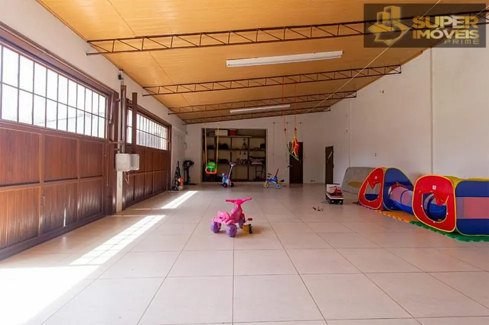 Casa com 8 quartos à venda, 7500m2 em Três Vendas, Pelotas - RS - imagem 6 Foto 6 de Casa com 8 quartos à venda, 7500m2 em Três Vendas, Pelotas - RS